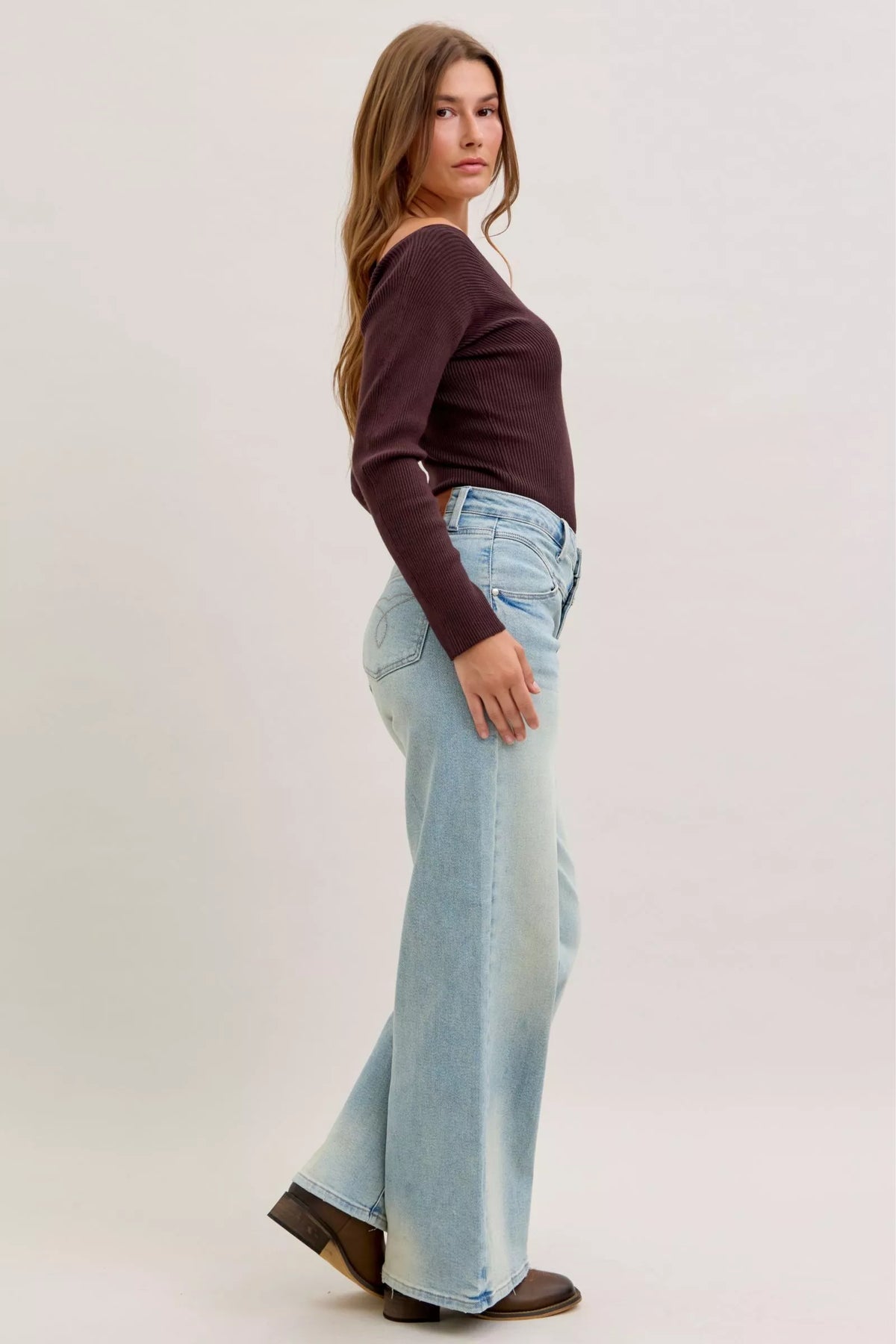 High-Waist Column Jeans — additional view 9