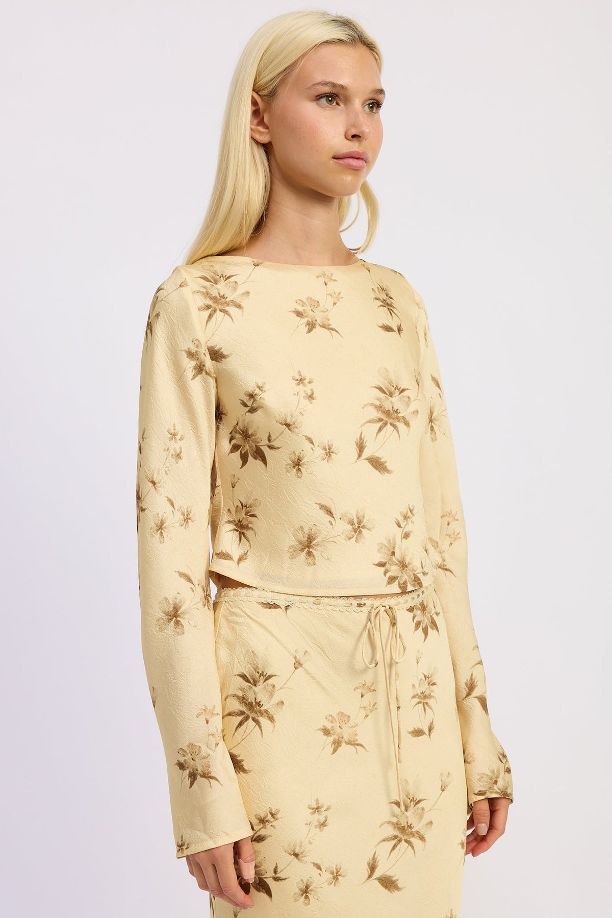 Niamh Blouse
