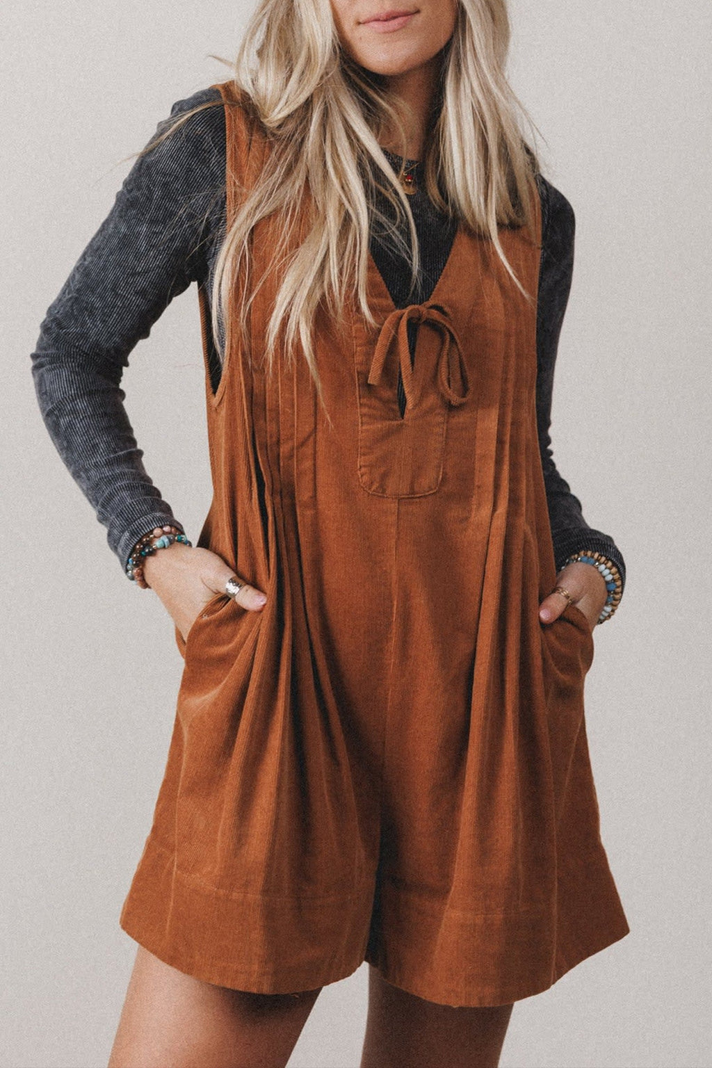 Solid Tie V-Neck Sleeveless Corduroy Romper — additional view 5