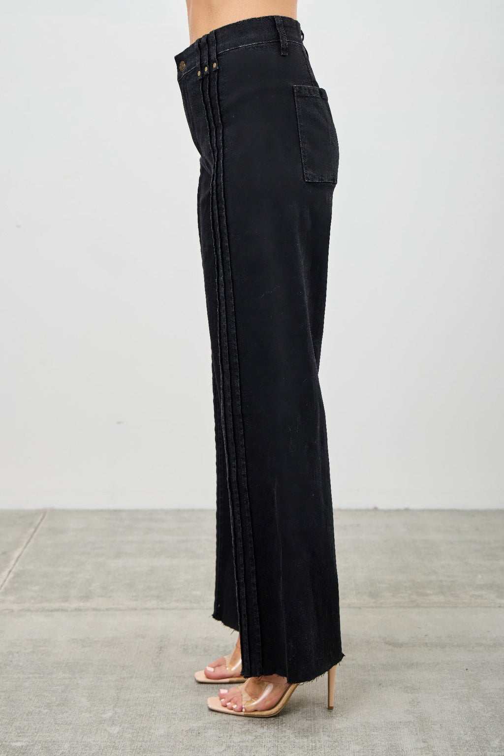 Front-Pleat Straight Jeans — additional view 10
